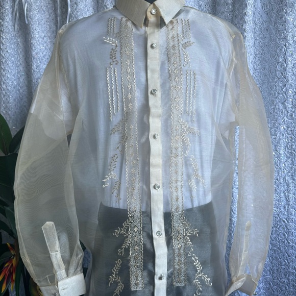 Plus size- Men’s Beige Pina Organza Barong Tagalog Full open with embroidery - Picture 3 of 11